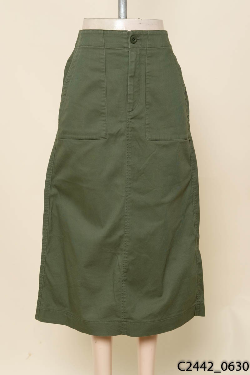 Chân váy xanh rêu Uniqlo