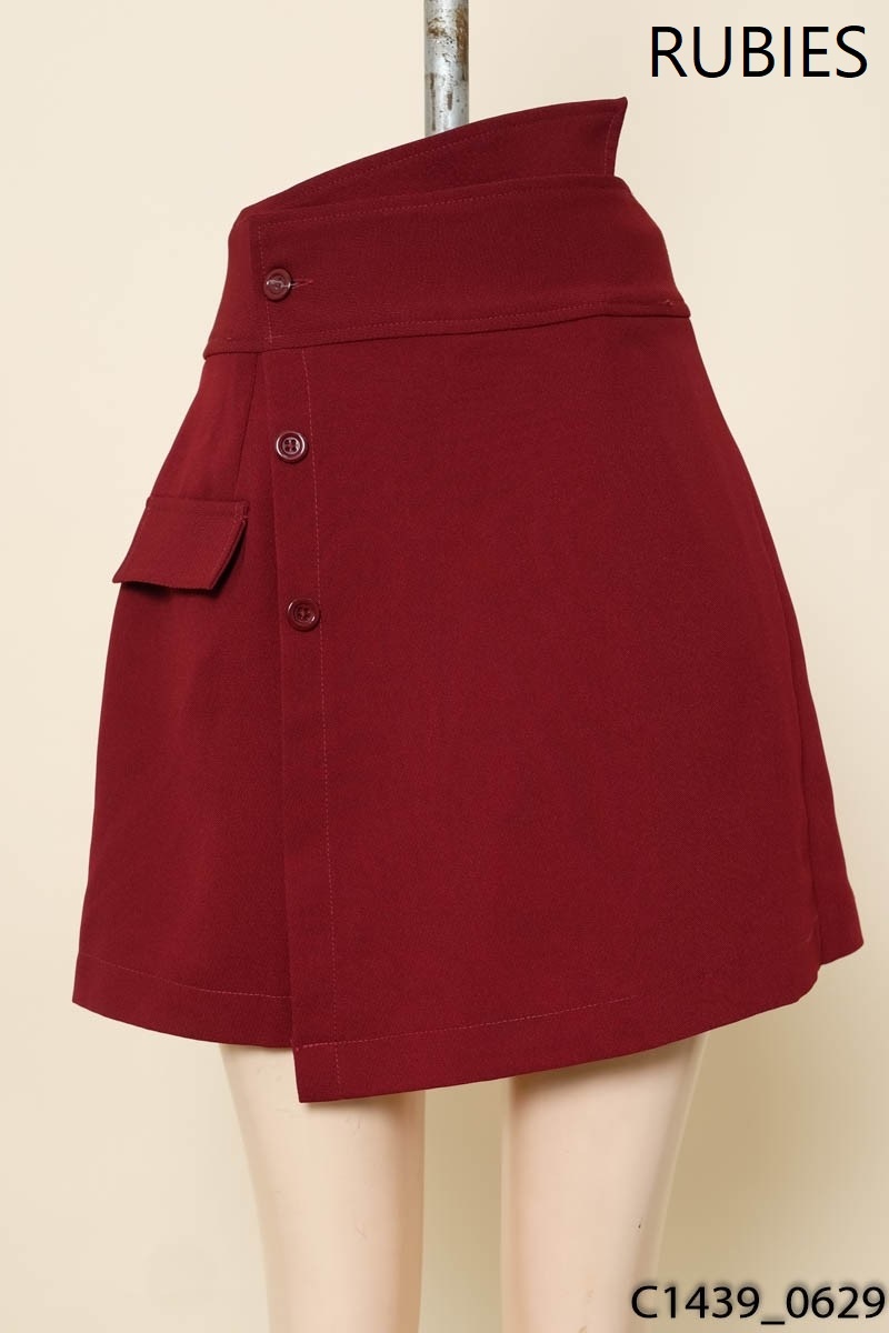 Quần shorts đỏ giả váy Rubies
