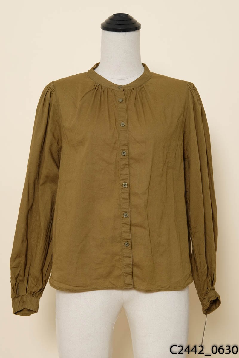 Áo nâu rêu cổ tròn Uniqlo