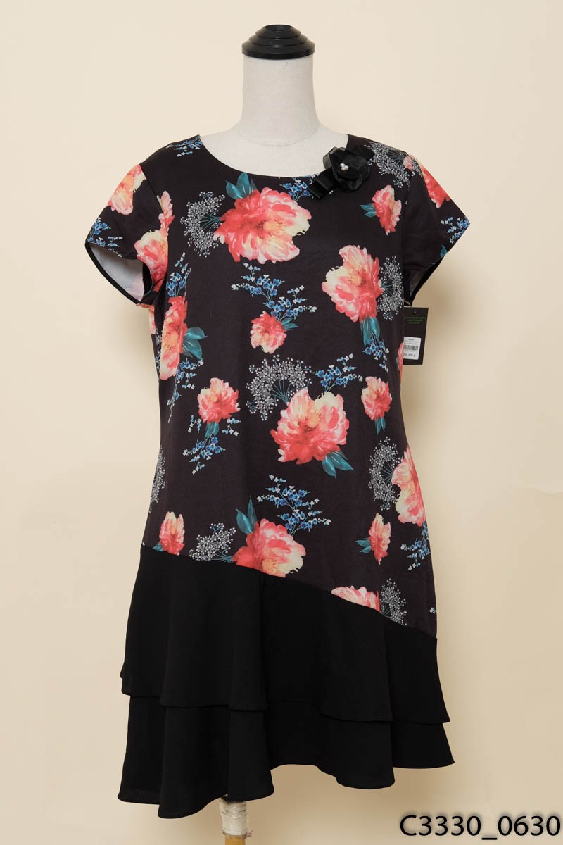 Đầm đen hoa NEM New Tags