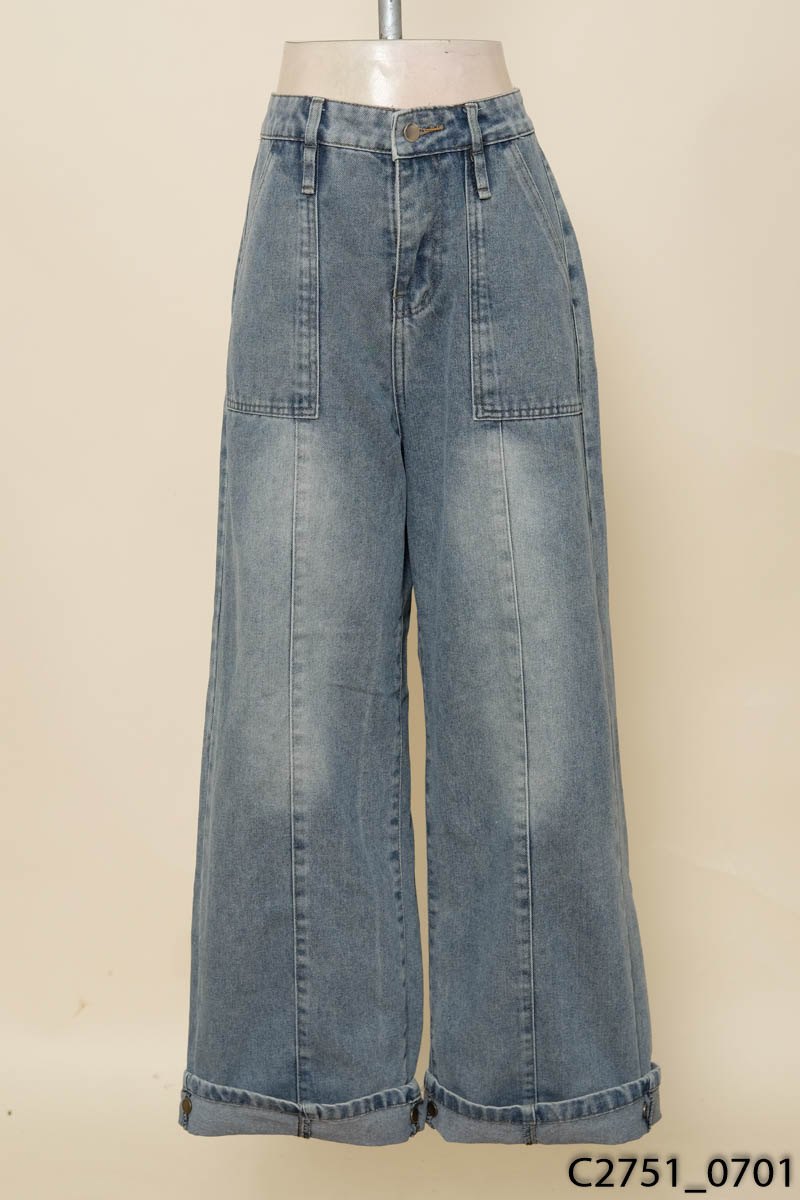 Quần jeans xanh