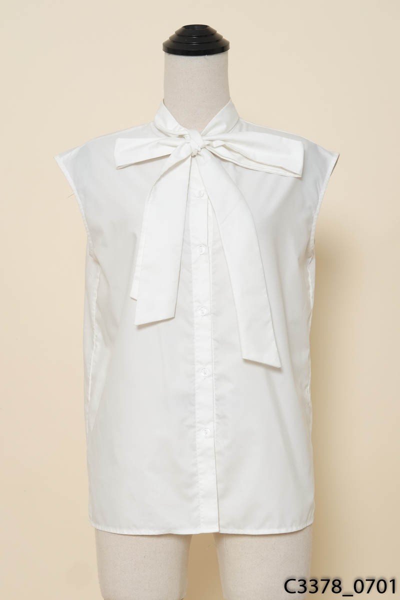 Áo trắng sát nách Huong Boutique