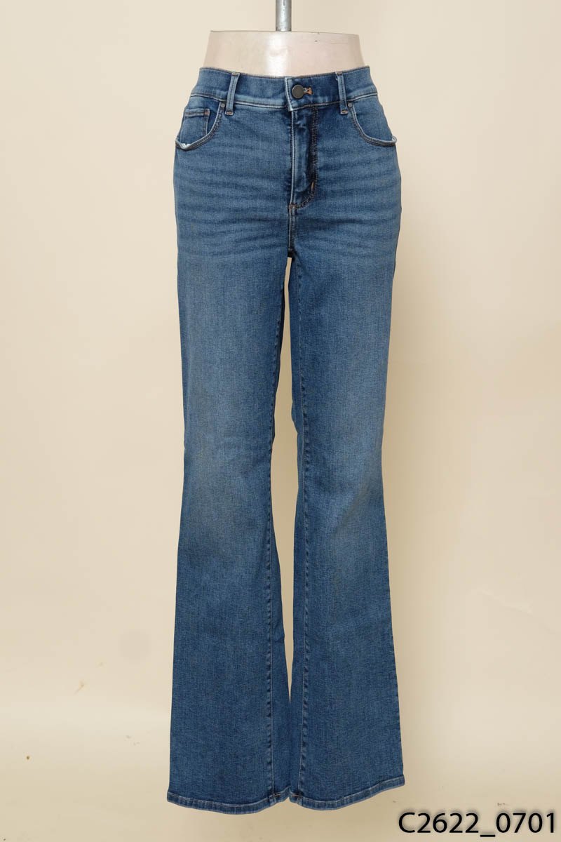 Quần jeans xanh ống loe Ann Taylor