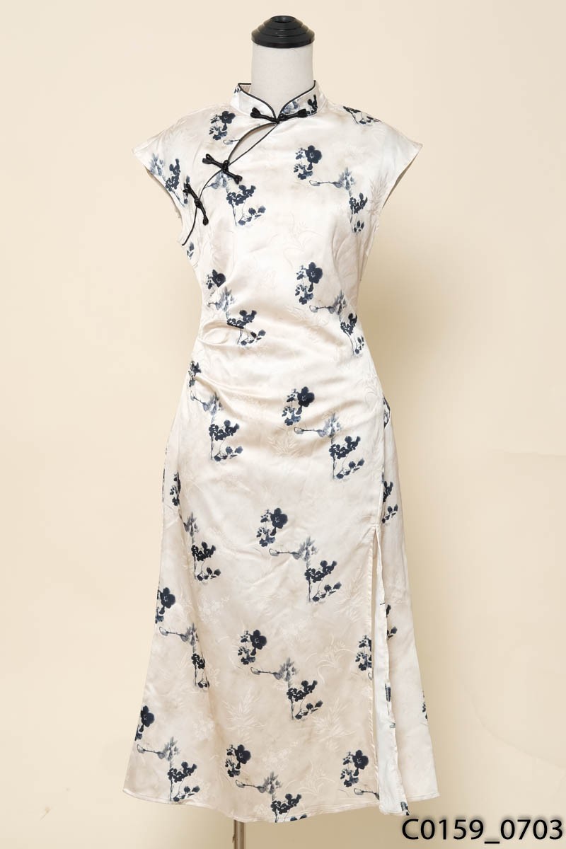 Sườn xám be New Tags