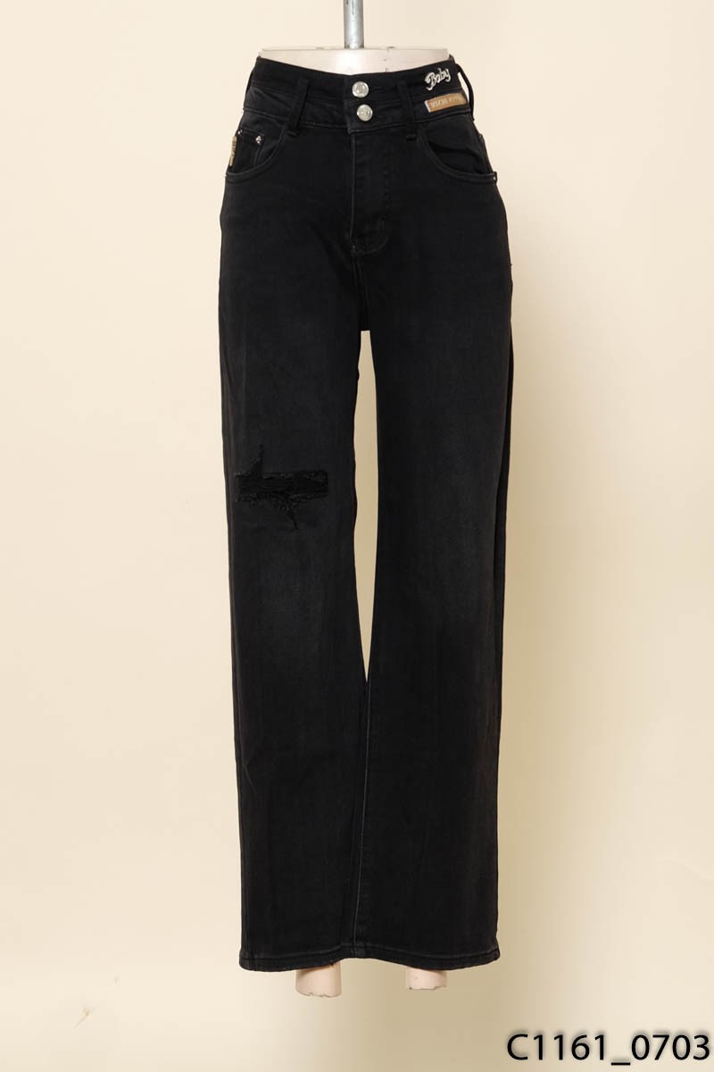 Quần jeans đen rách gối