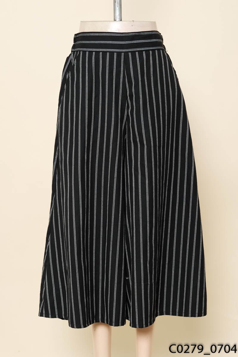MIXTHR - Quần culottes sọc trắng