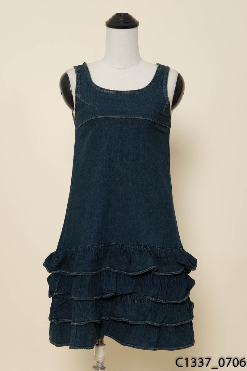 Đầm jeans xanh sát nách New Tags