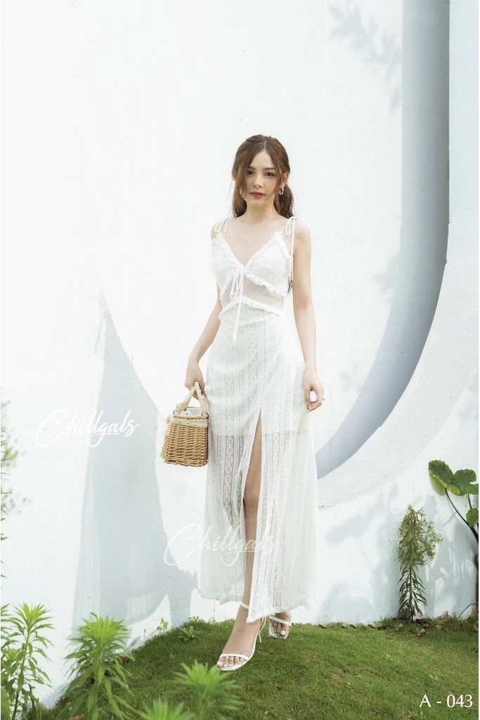 CHILLGALS- Đầm be xẻ tà