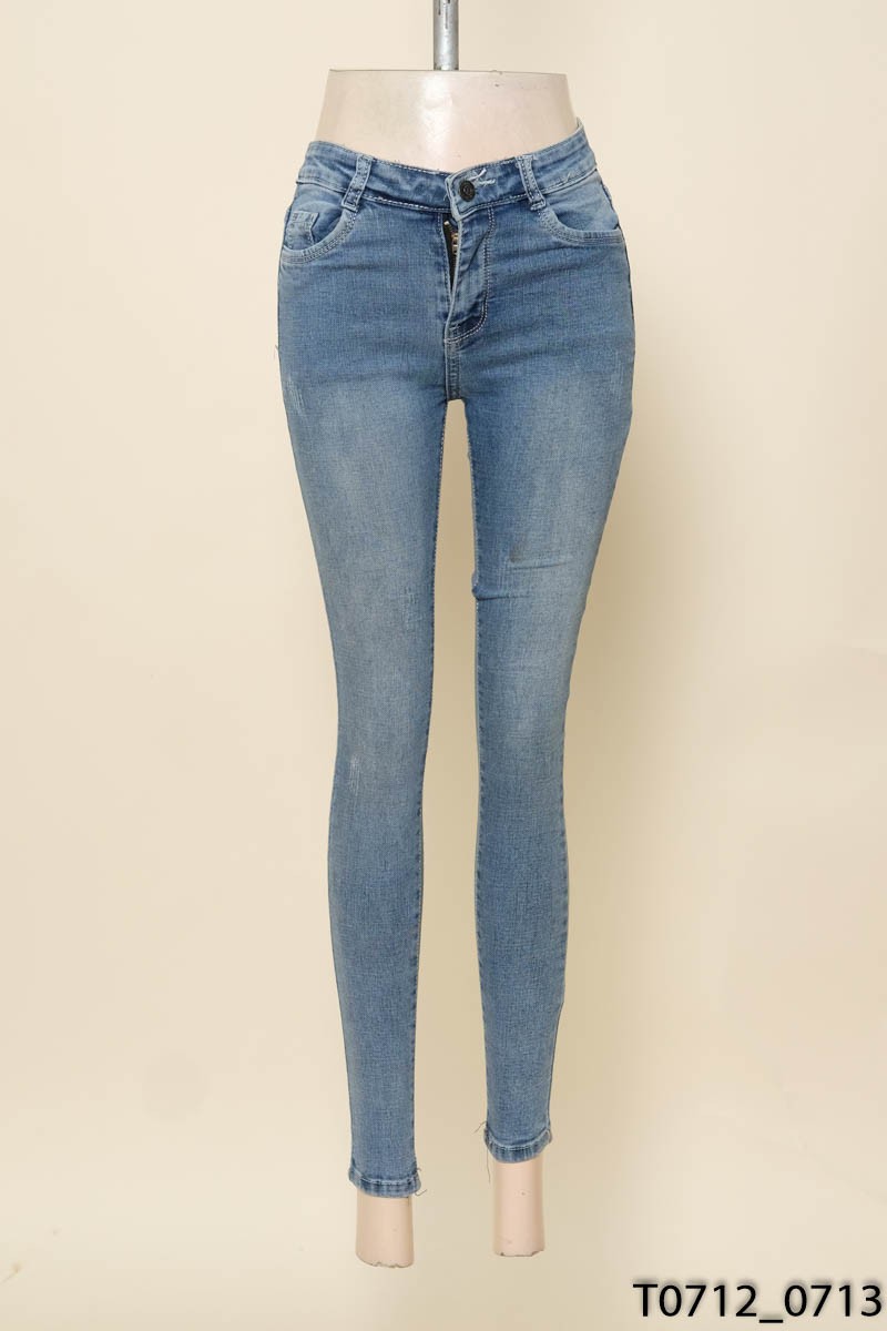 Quần skinny jeans xanh