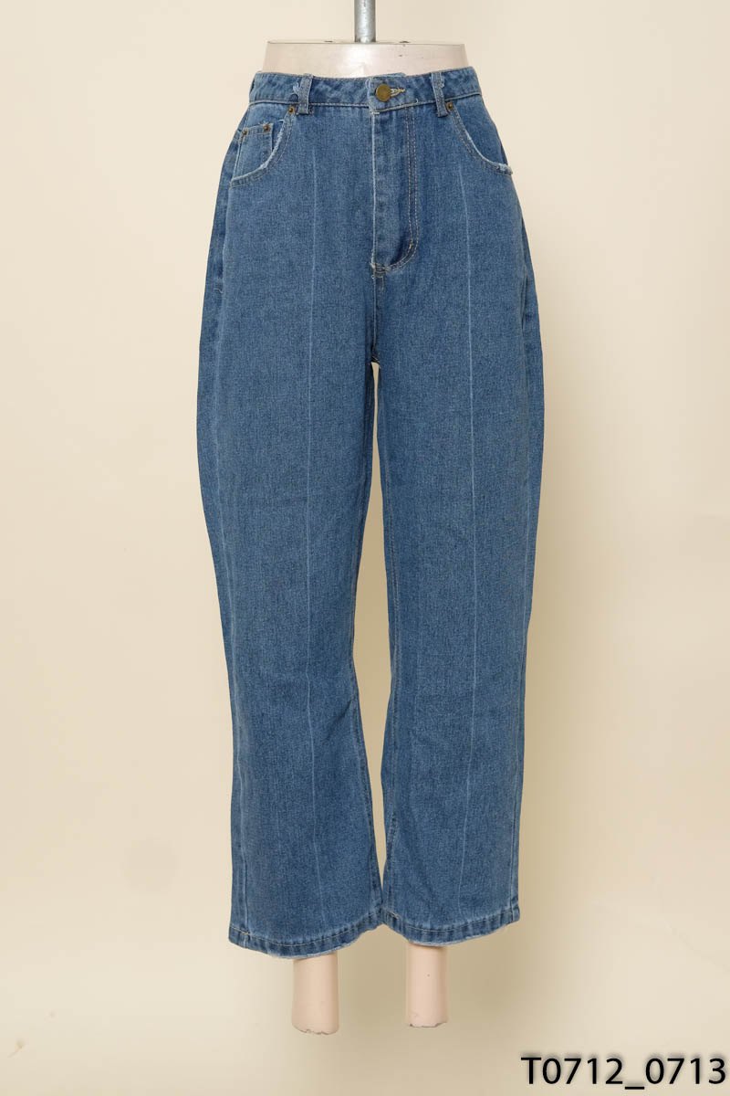 Quần jeans ống đứng