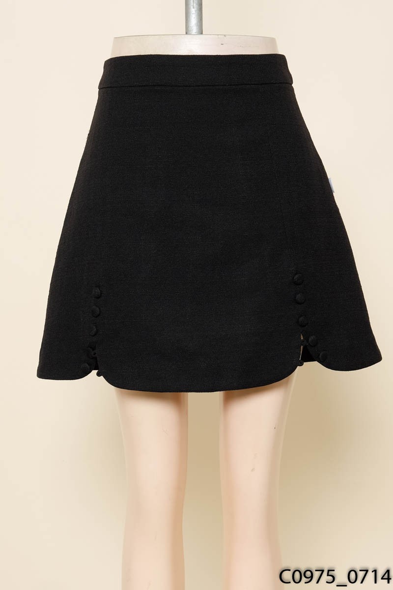 Chân váy đen cúc bọc D.Chic