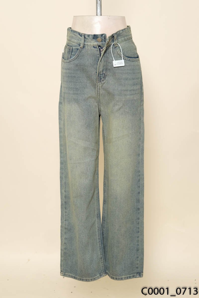 Quần jeans xanh New Tags
