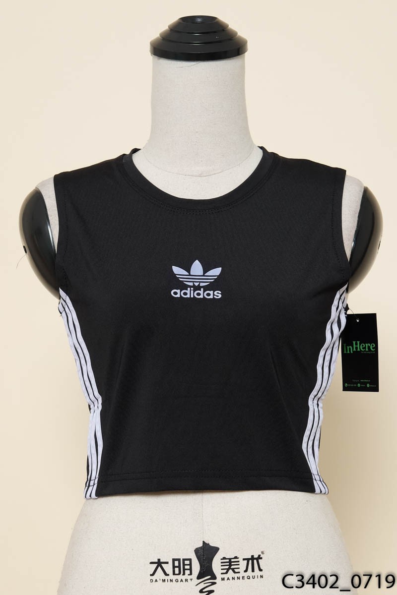 Áo đen viền trắng New Tags