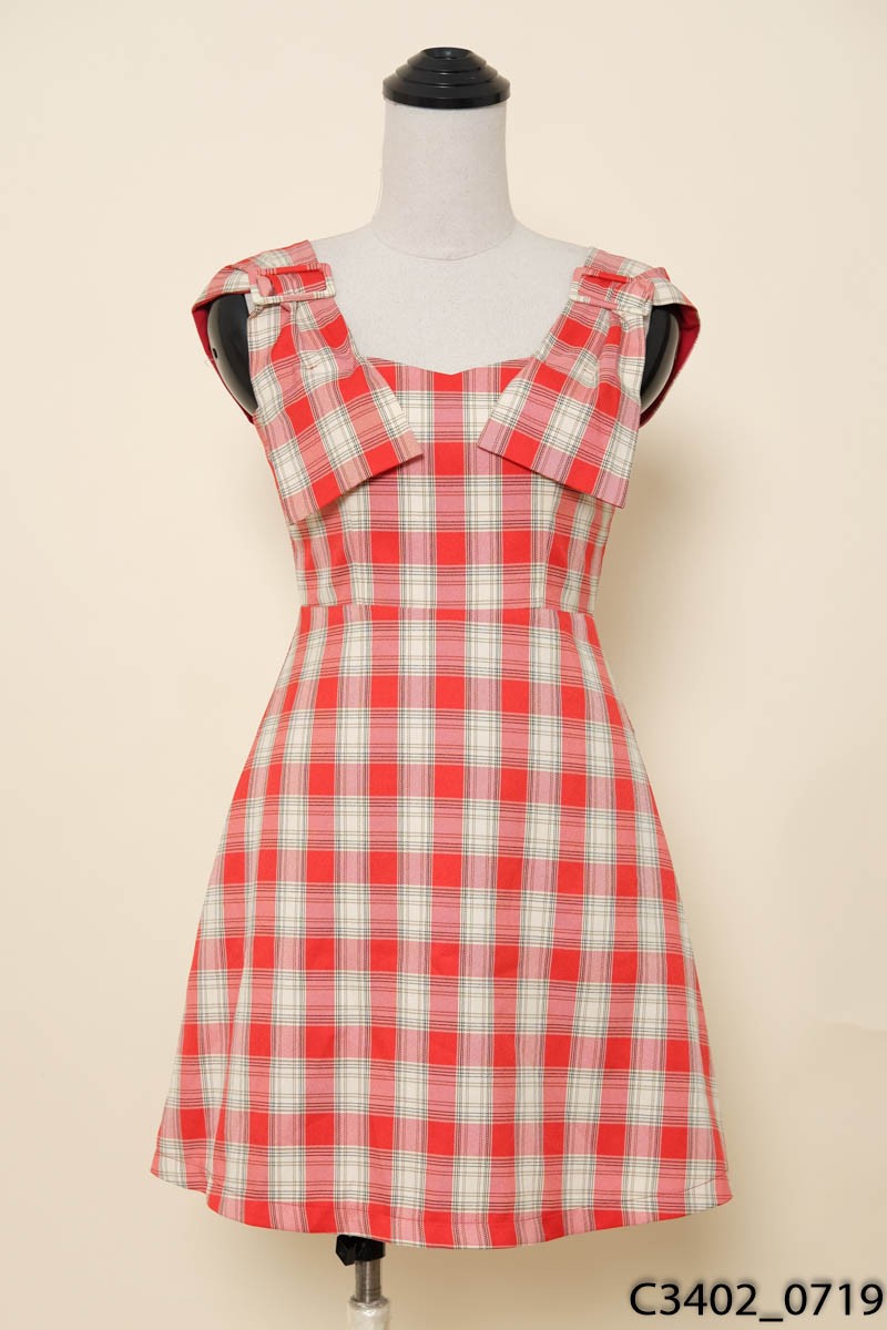 Đầm be kẻ đỏ 92 Wear