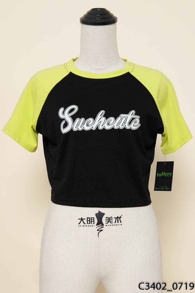 Áo croptop đen phối xanh New Tags