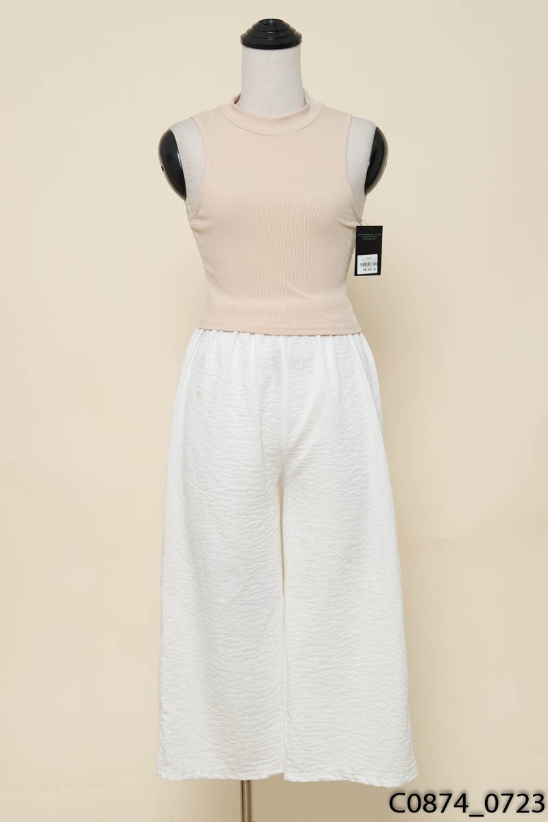 Set áo nâu + quần trắng