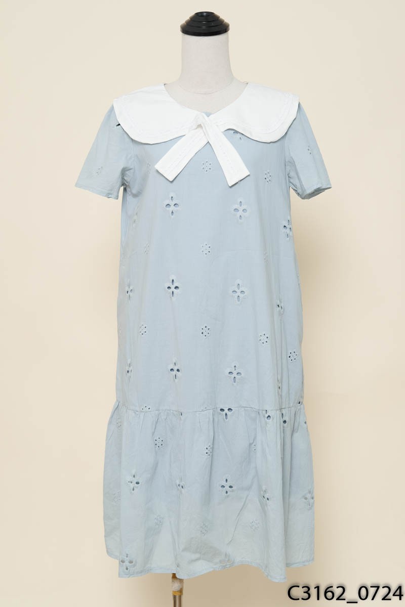 Đầm xanh cổ trắng New Tags