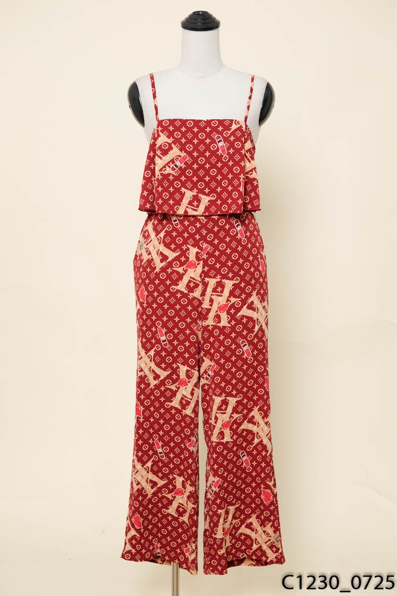 Jumpsuits 2 dây đỏ họa tiết New Tags