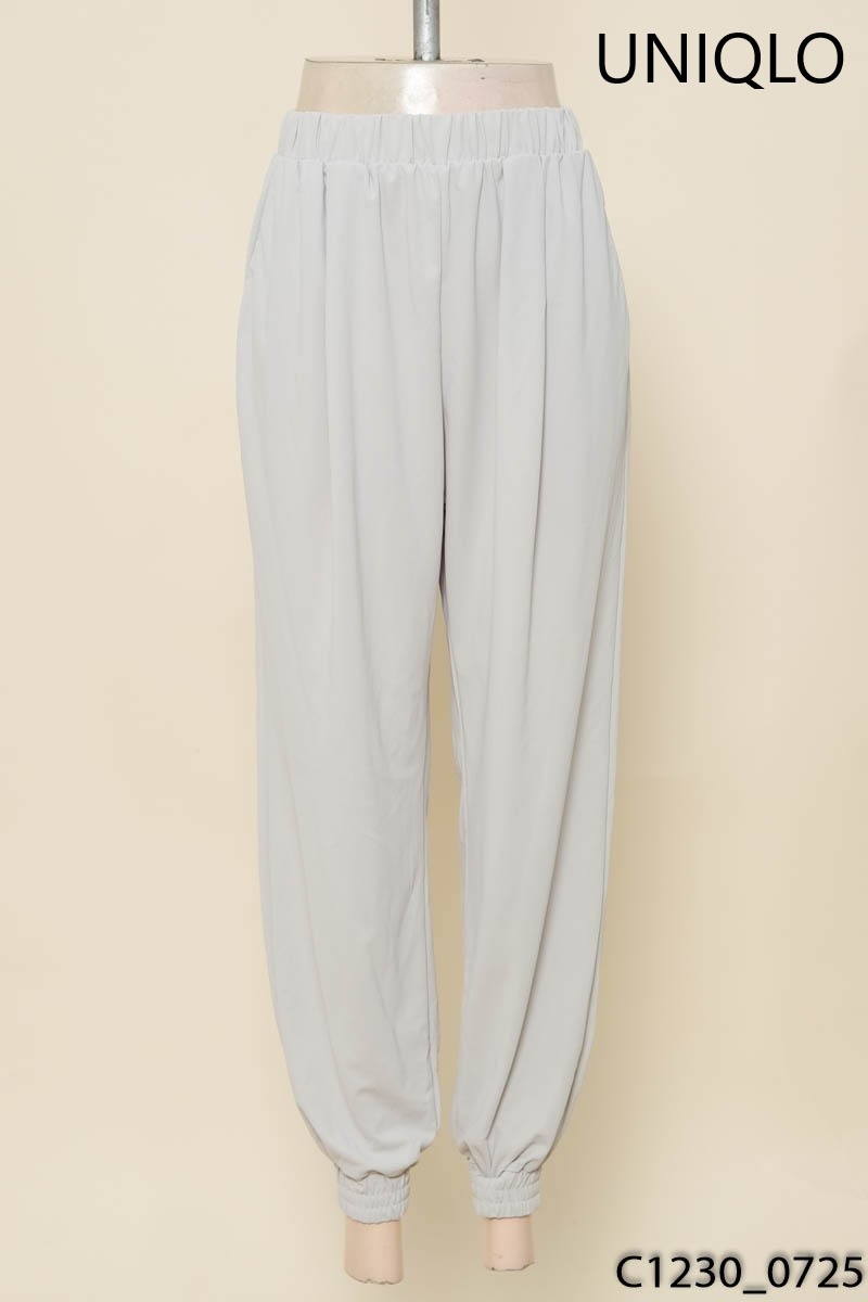 Quần xanh mint bo chun ống Uniqlo