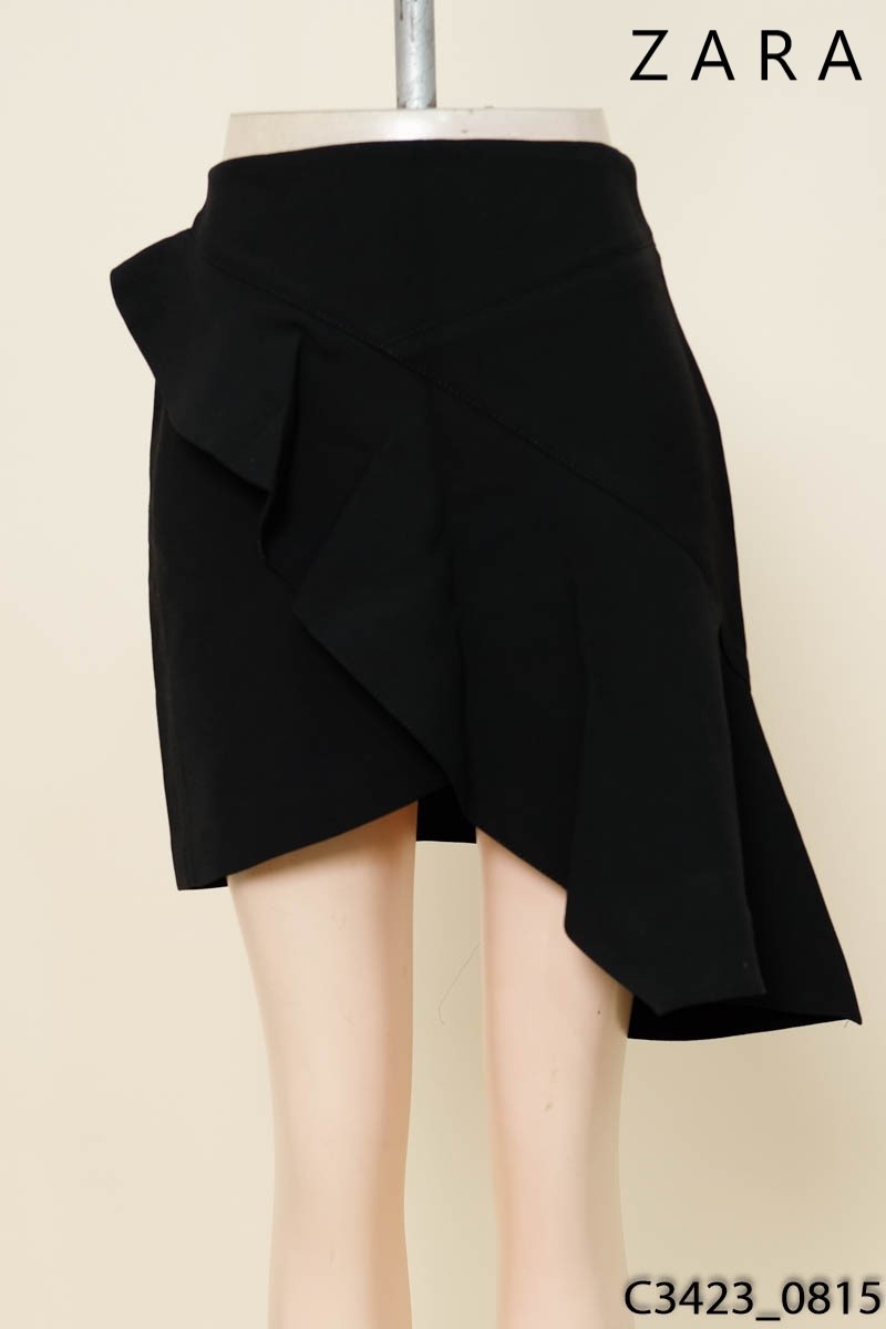 Chân váy viền bèo Zara New Tags
