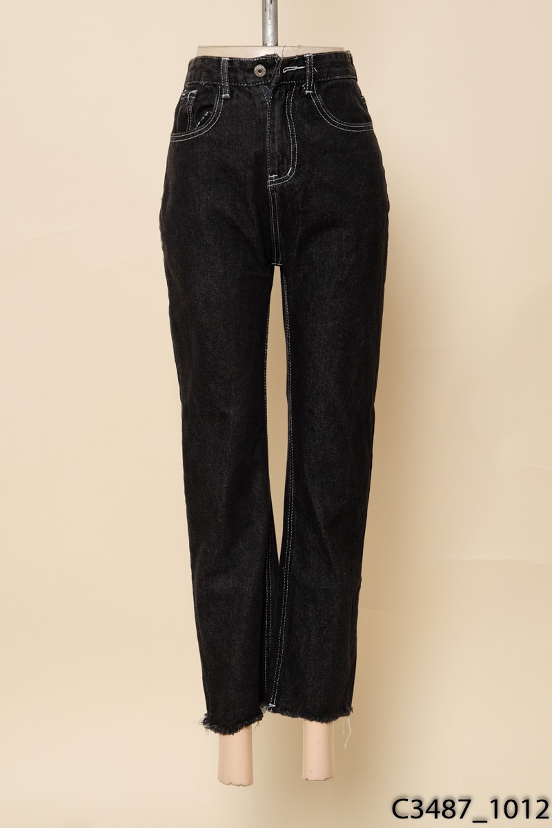 Quần jeans đen