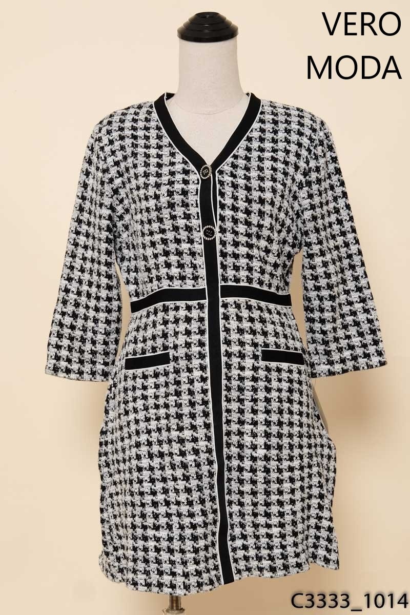 Đầm dạ đen trắng VERO MODA