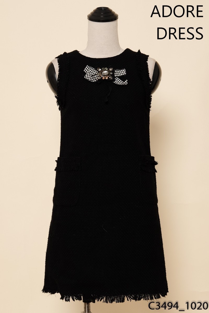 Đầm dạ đen Adore Dress