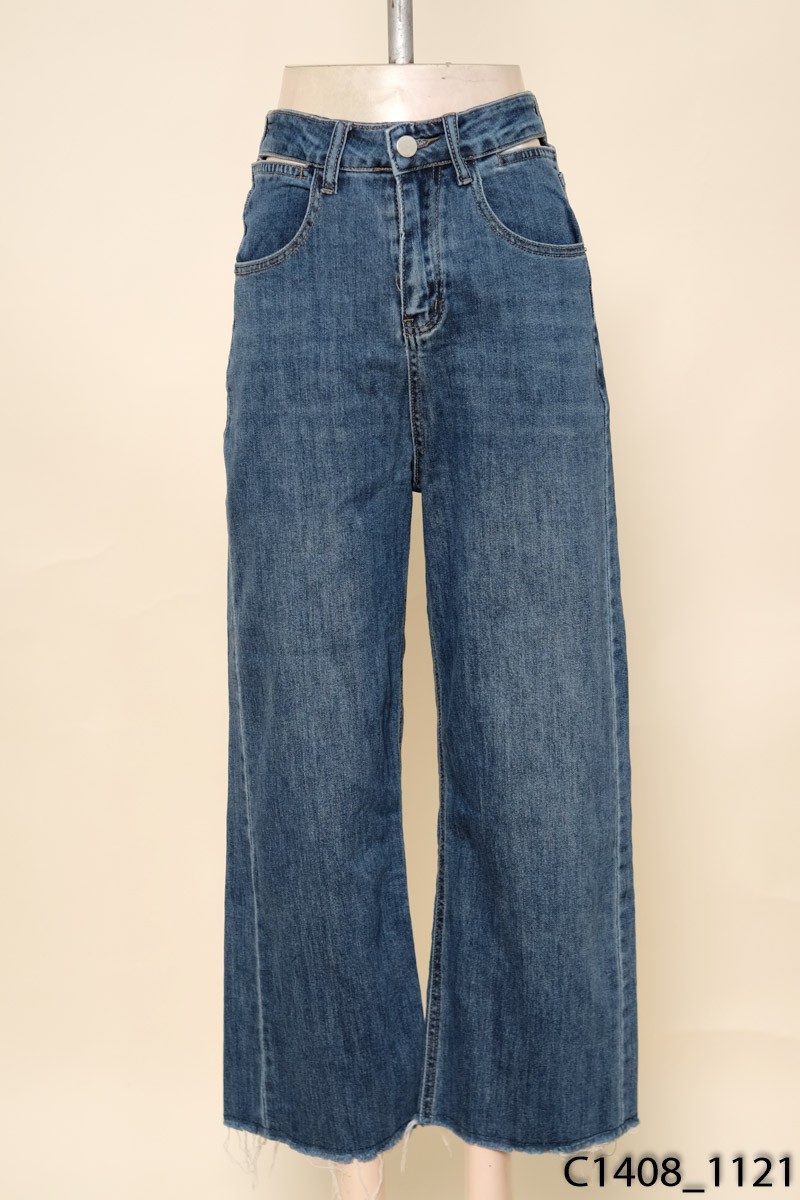 Quần jeans xanh ống suông