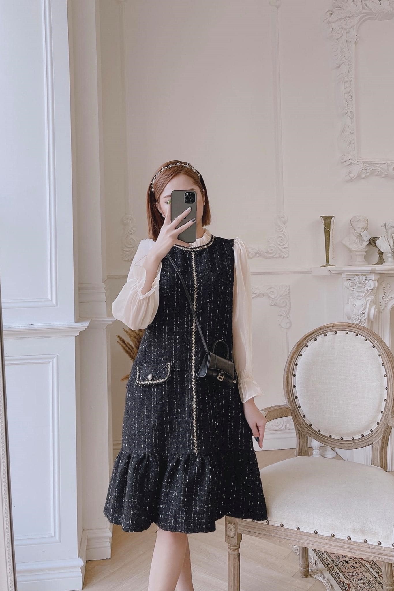 CUNNIE STORE-Đầm dạ đen tay be