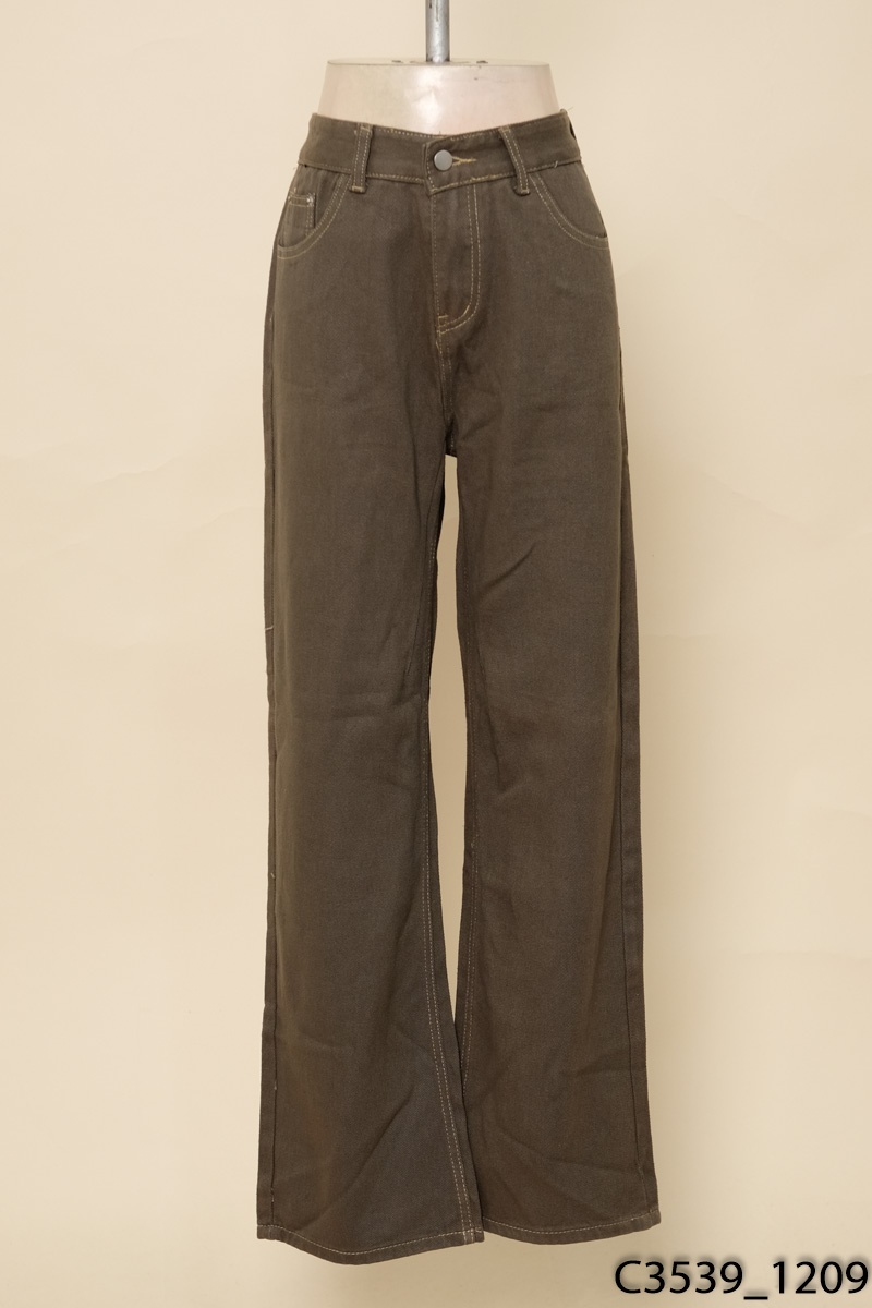 Quần jeans nâu ống suông