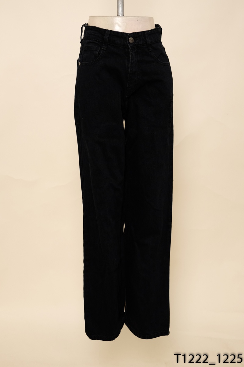 Quần jeans đen