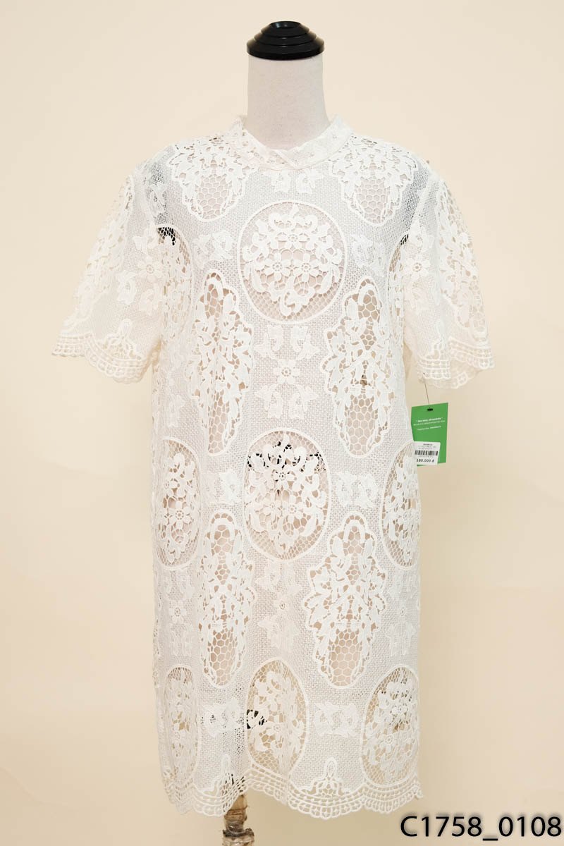 Đầm ren be forever 21