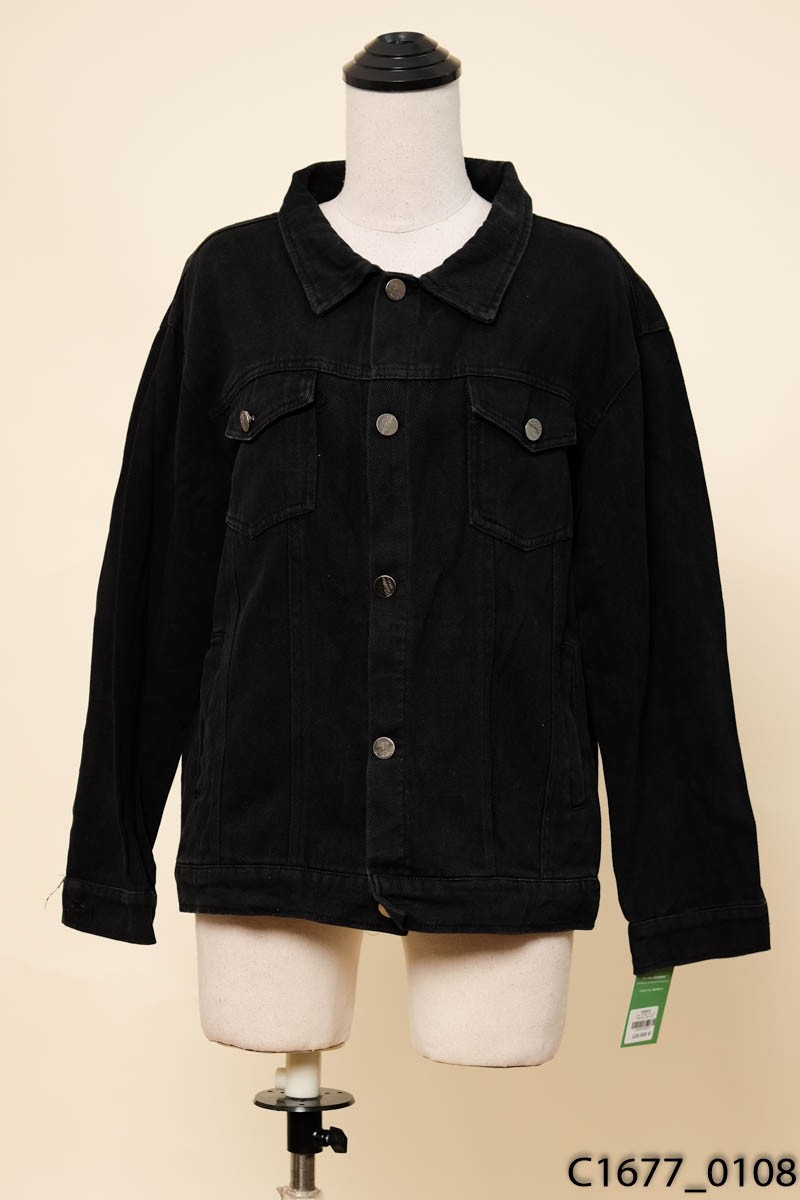 Áo khoác jeans đen đính hạt