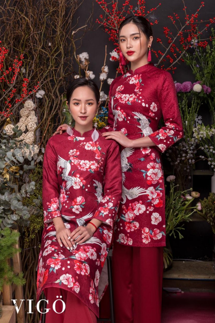 Set áo dài gấm đỏ đô vigo New Tags