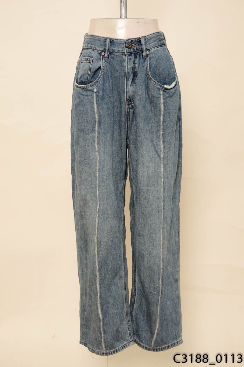 Quần jeans xanh kẻ tua dua