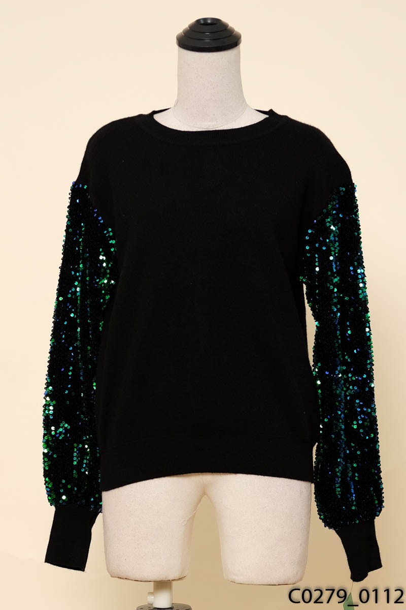 Áo len đen phối sequin