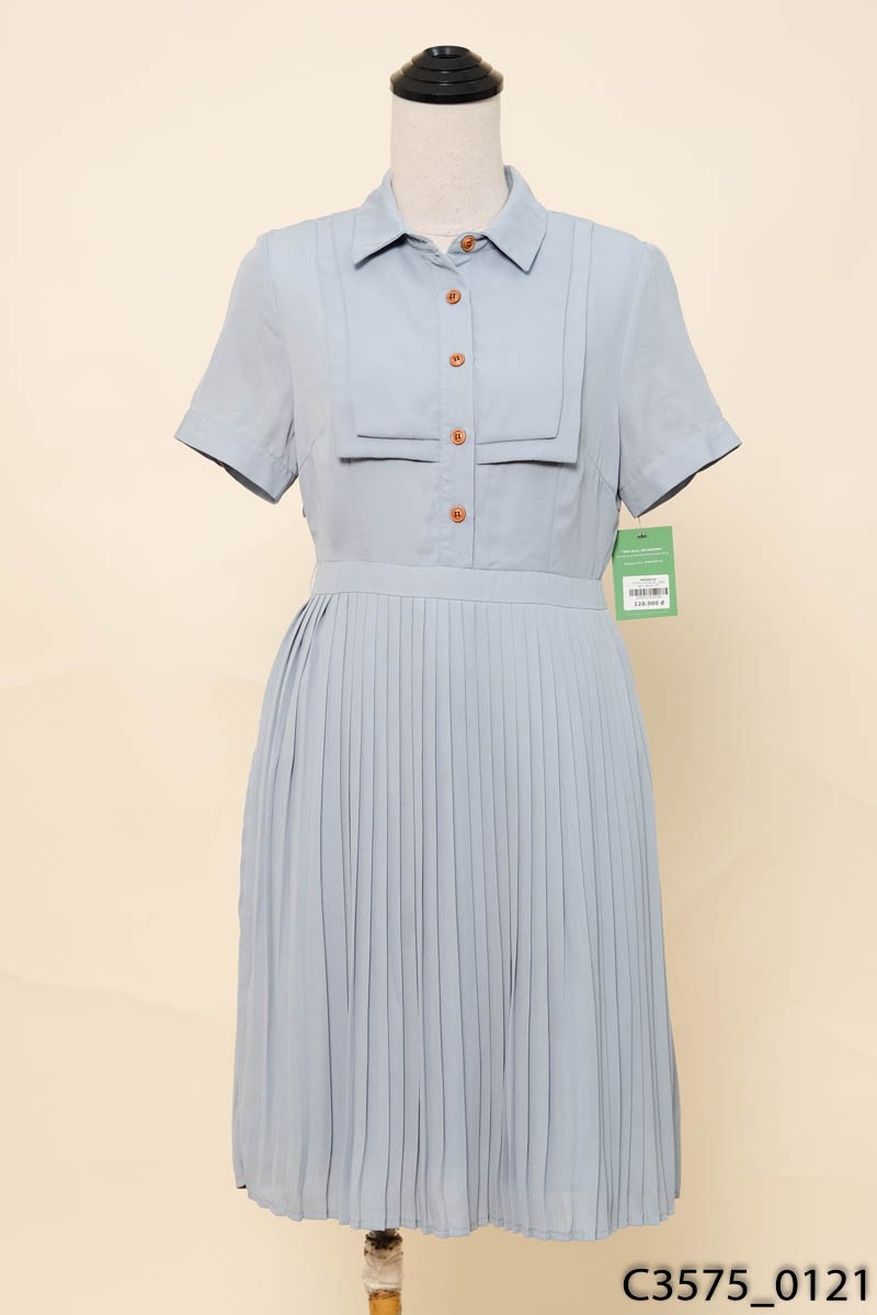Đầm xanh xếp ly