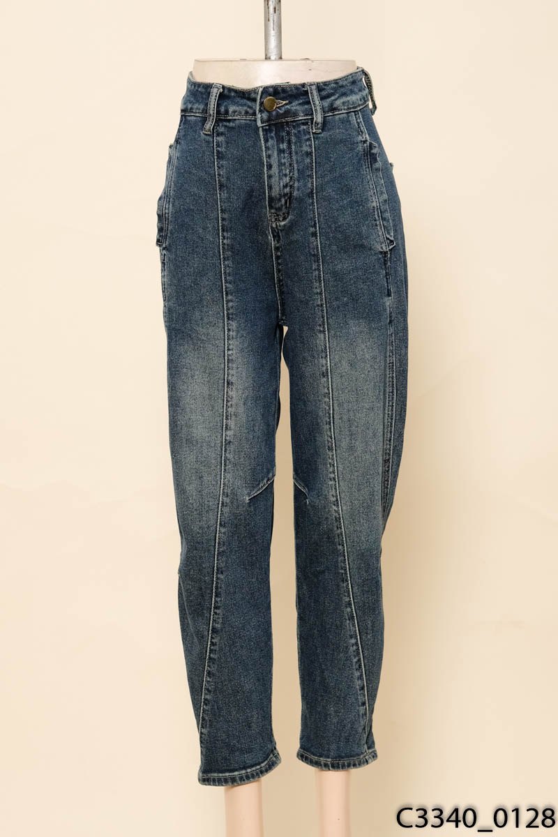 Quần jeans xanh