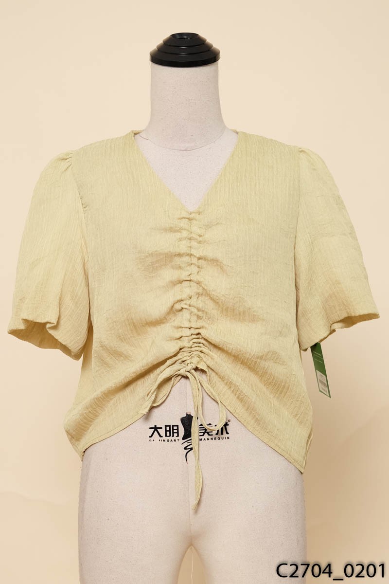 Áo xanh rút ngực