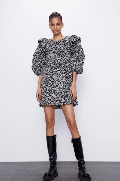 Đầm trắng hoa trắng Zara