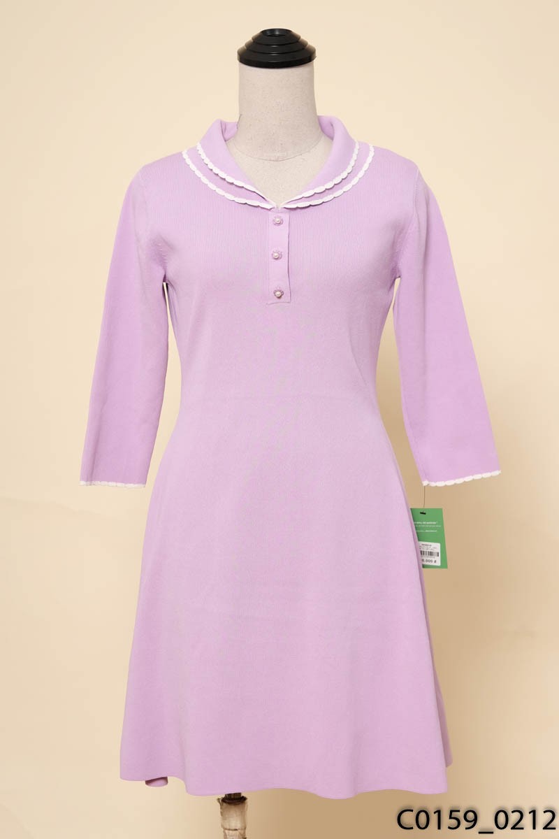 Đầm len tím viền trắng