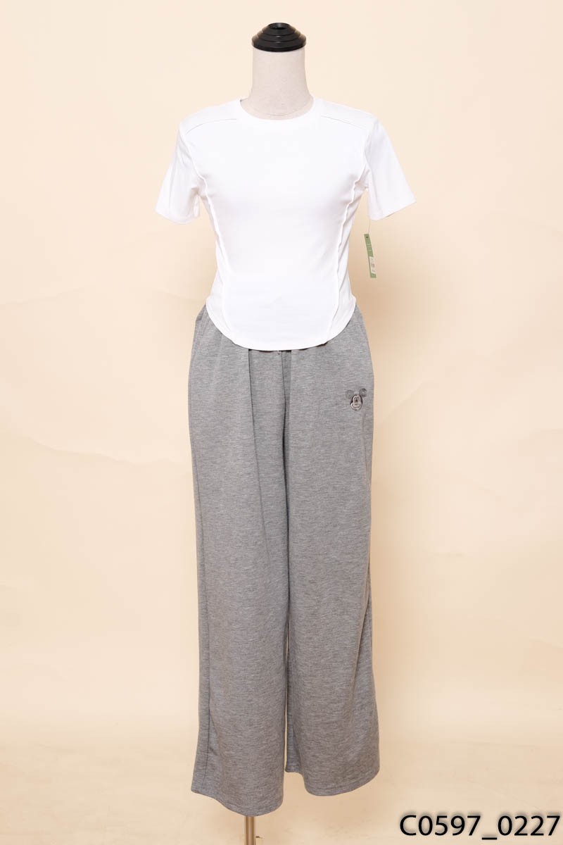 Set áo trắng + quần ghi