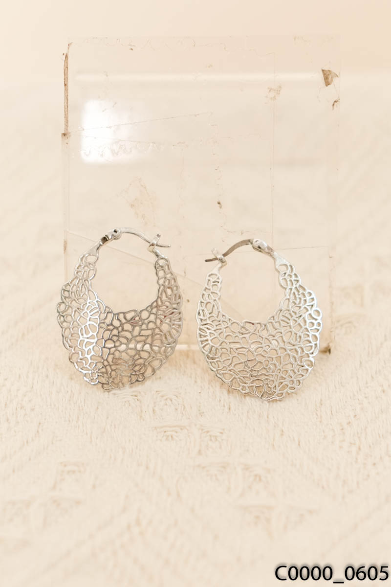 Set 2 đôi khuyên tai phong cách retro + khuyên tai đính hạt chữ C/NEW