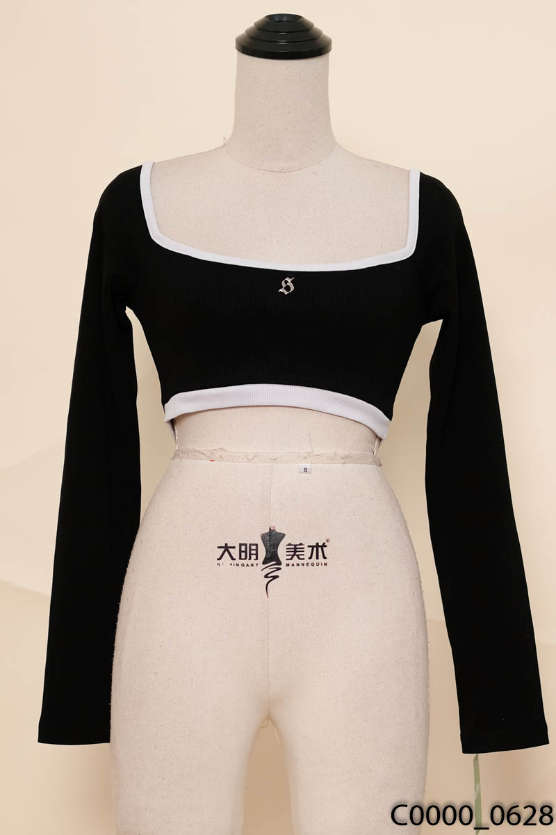 SISTERS- Áo crop dài tay đen viền trắng