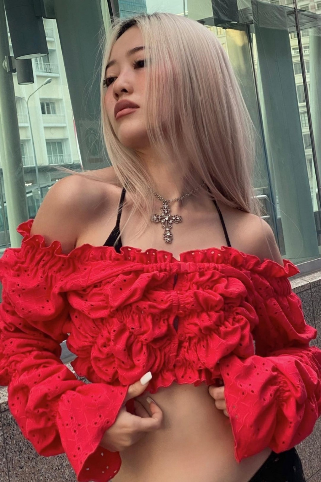 MAMAVIRUS-Áo đỏ croptop