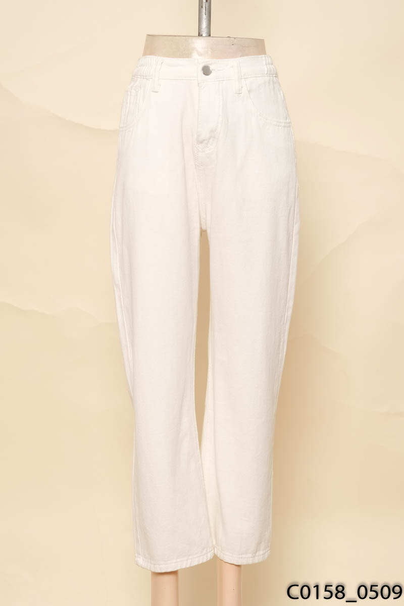 Quần jeans trắng ống đứng New Tags