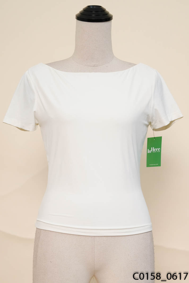 Áo tập trắng