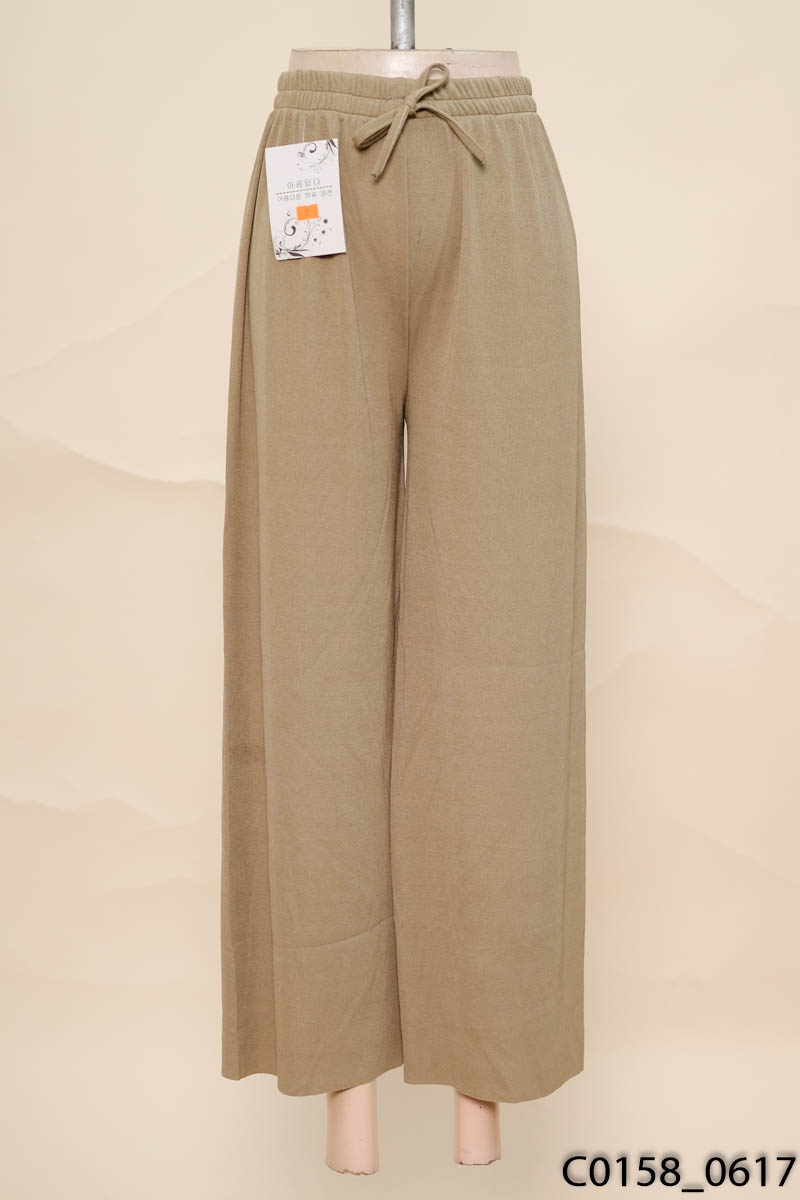 Quần tăm xanh rêu ống rộng New Tags