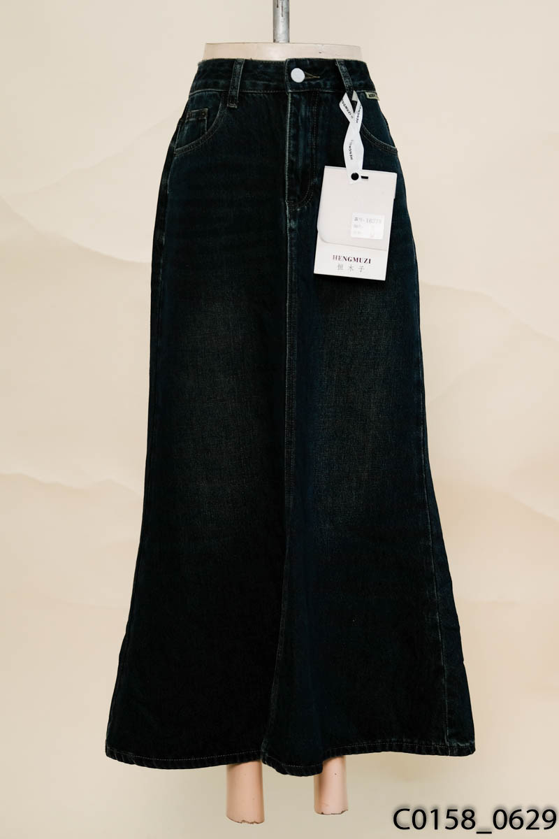 Chân váy jeans xanh mài New Tags