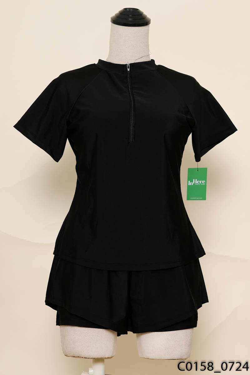 Set áo đen cộc tay tay + quần shorts